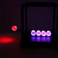 Светящиеся шары Ньютона Light Up Newtons Cradle 20 см, Маятник Ньютона - Светящиеся шары Ньютона Light Up Newtons Cradle 20 см, Маятник Ньютона